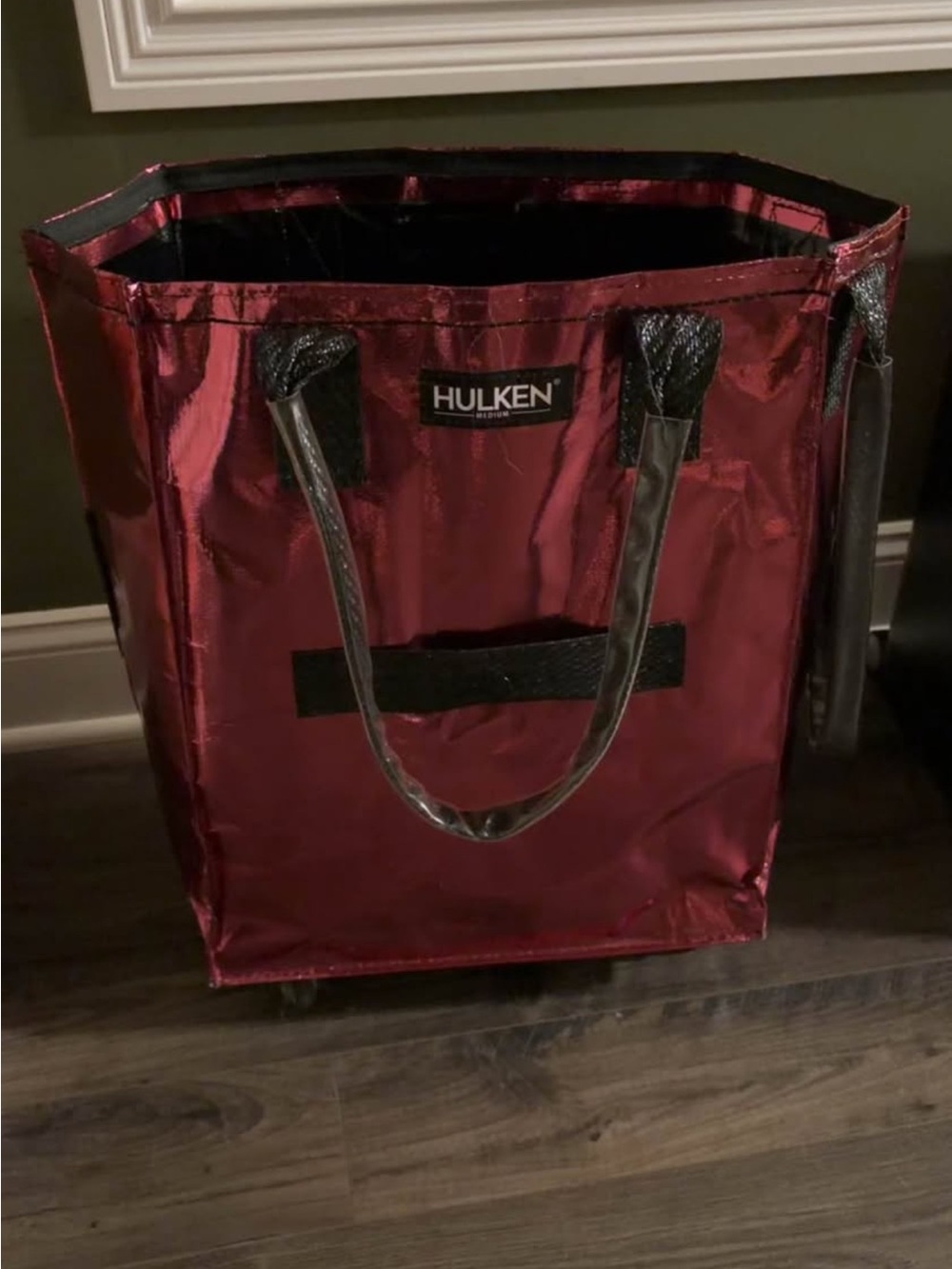 HULKEN Shiny Red Tote Bag
